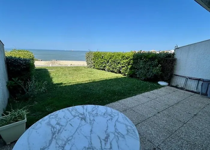 En Bord De Avec Jardin, Parking Et Animaux Acceptes A - Fr-1-494-63